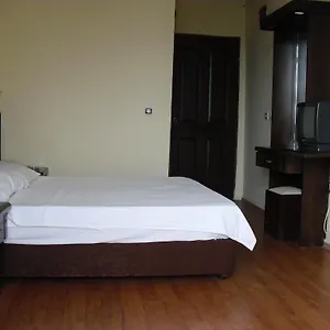 Отель Anerissa